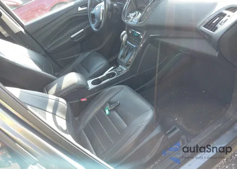 2014 Ford Escape Titanium z USA, uszkodzony, nr VIN 1FMCU9J99EUC54143